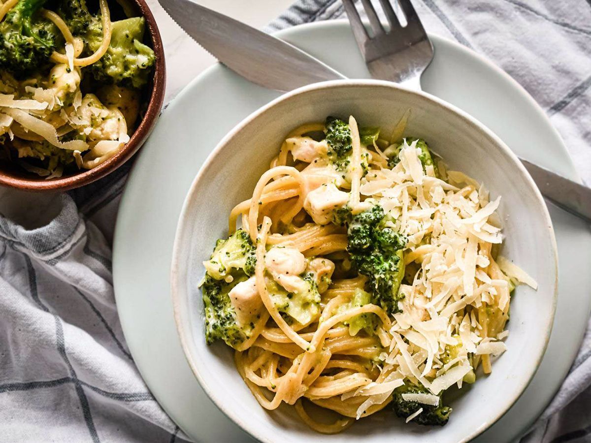 Creamy Chicken Pasta with Broccoli