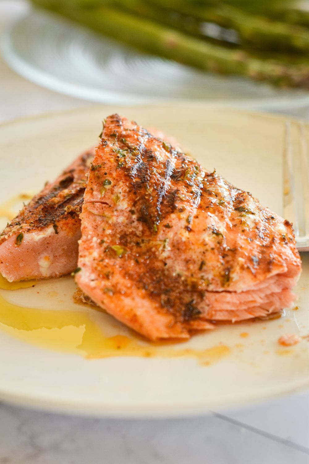 Easy Grilled Salmon with Cajun Seasoning - Slender Kitchen