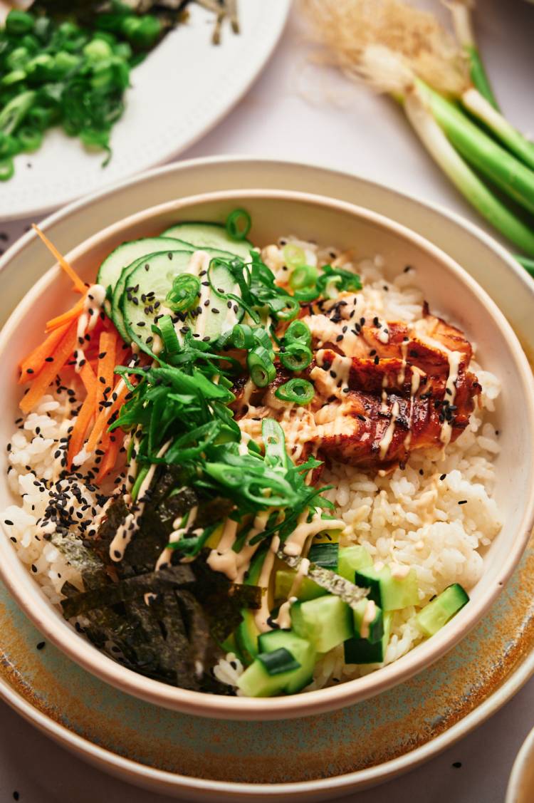 Salmon Sushi Bowls - Slender Kitchen