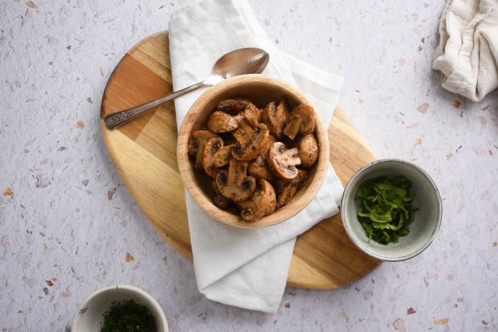 Roasted Mushrooms (with Garlic!) - Slender Kitchen
